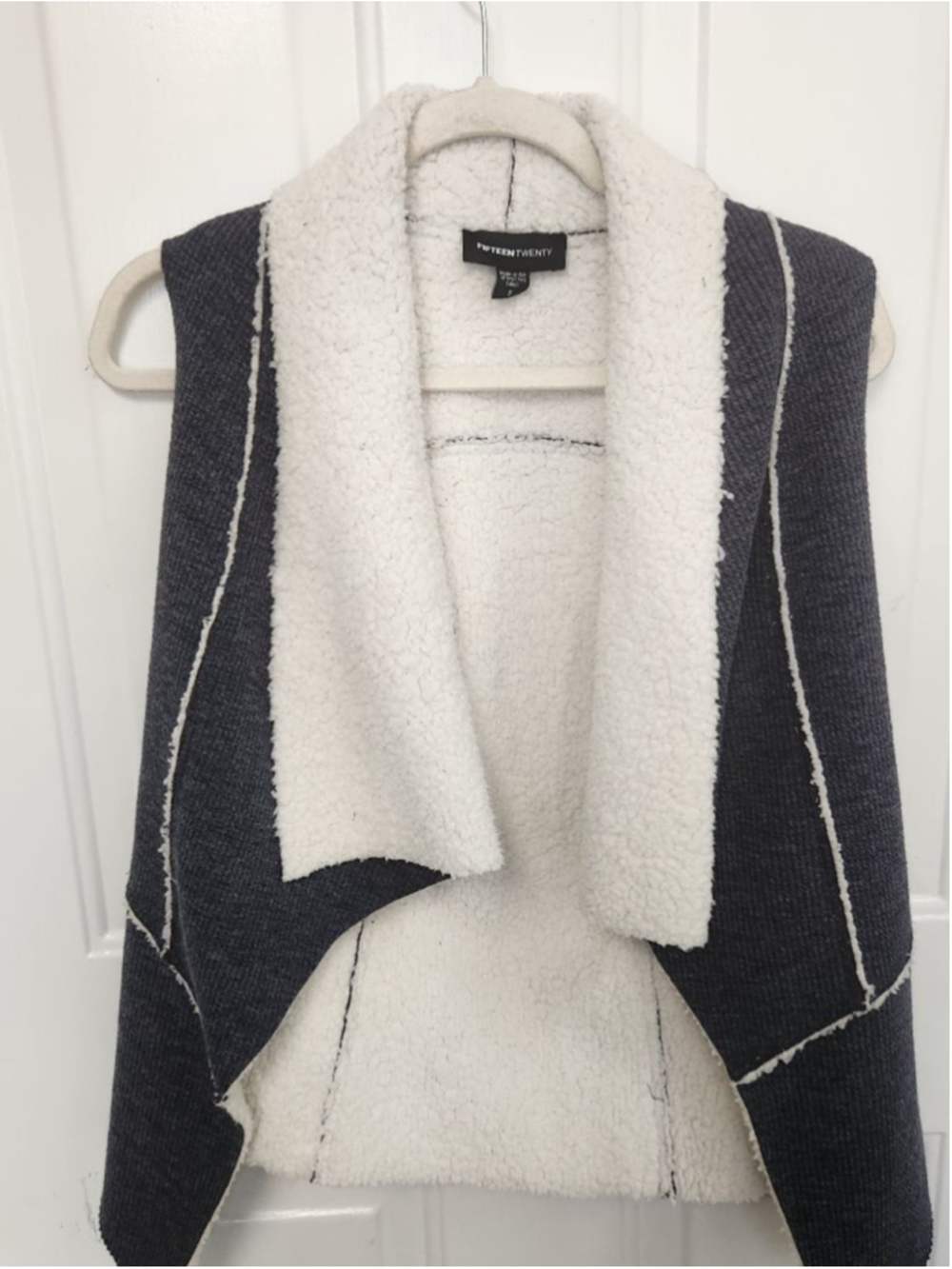 FIFTEEN TWENTY Gray & White Sherpa Lined Vest S
